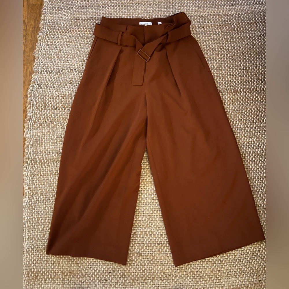 Vince cropped trousers in rust, size 4